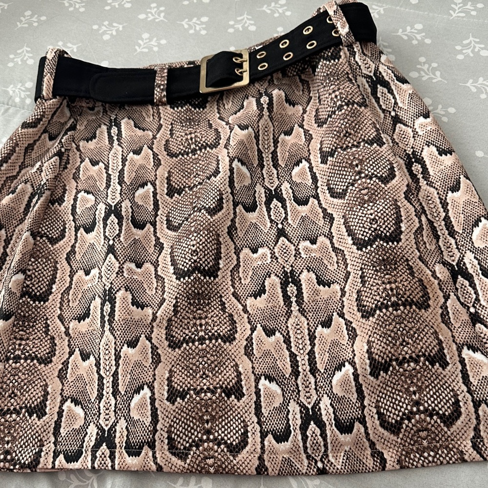 bebe Snake Print A-Line Skirt with Black Belt